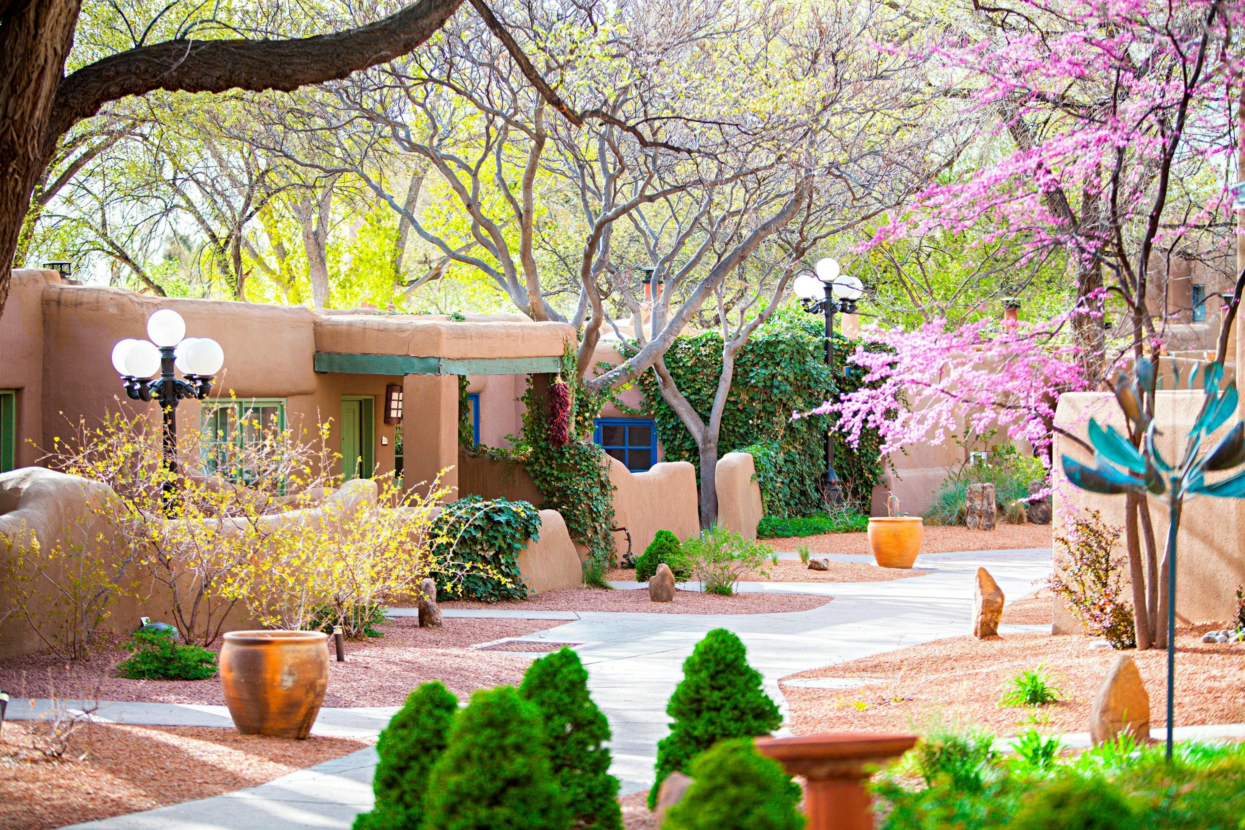 La Posada de Santa Fe, a Tribute Portfolio Resort & Spa 3/81