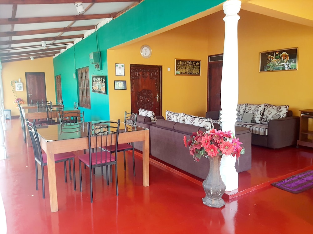 Palitha Home Stay 26/43
