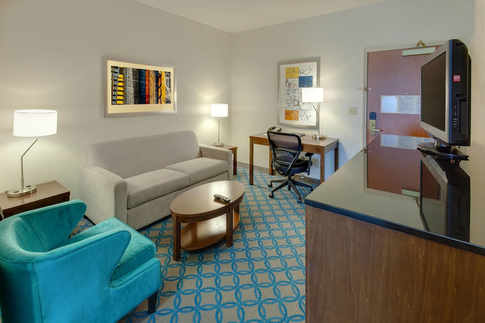Fairfield Inn & Suites San Francisco Airport/Millbrae 21/34