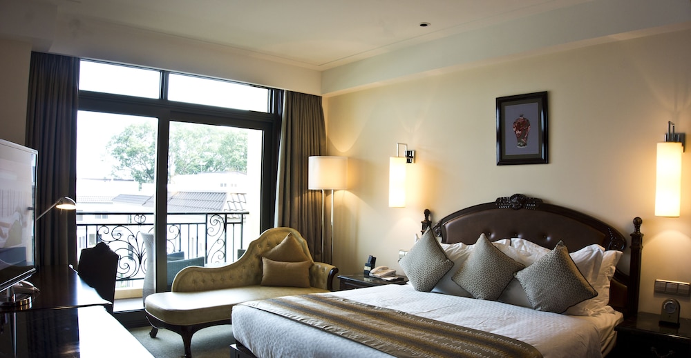 SUPERIOR, DOUBLE BED