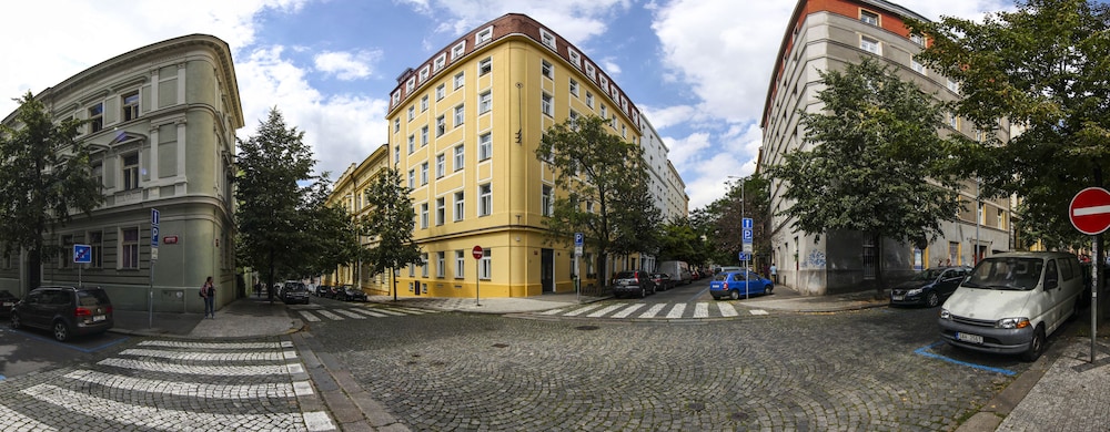 Orion Hotel Prague 59/68
