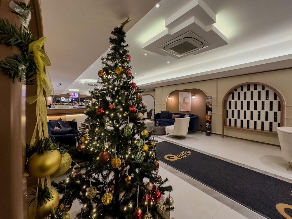 Quality Gold Suite Hotel 8/50