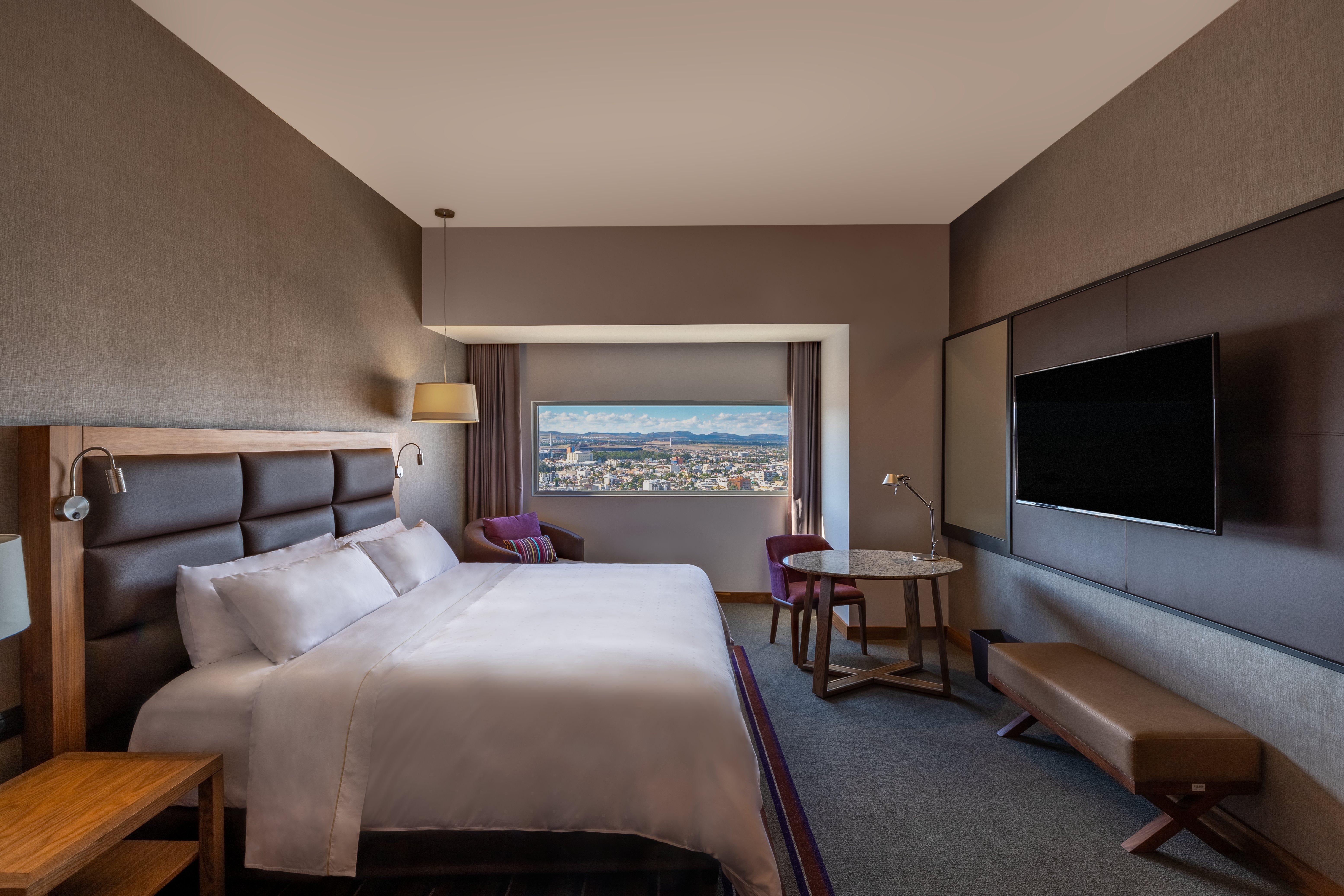 Master, Suite, King Bed