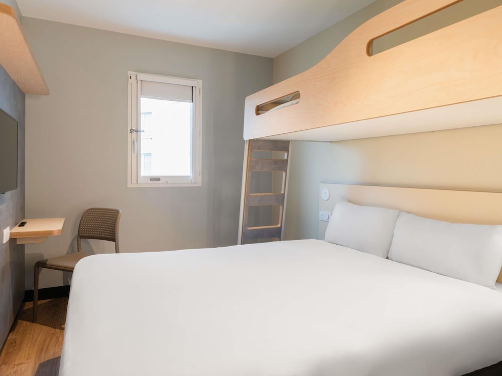 ibis budget Marne la Vallée Val d'Europe 16/58