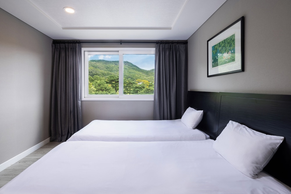 Noble, Village, Twin Beds, 31 Pyeong