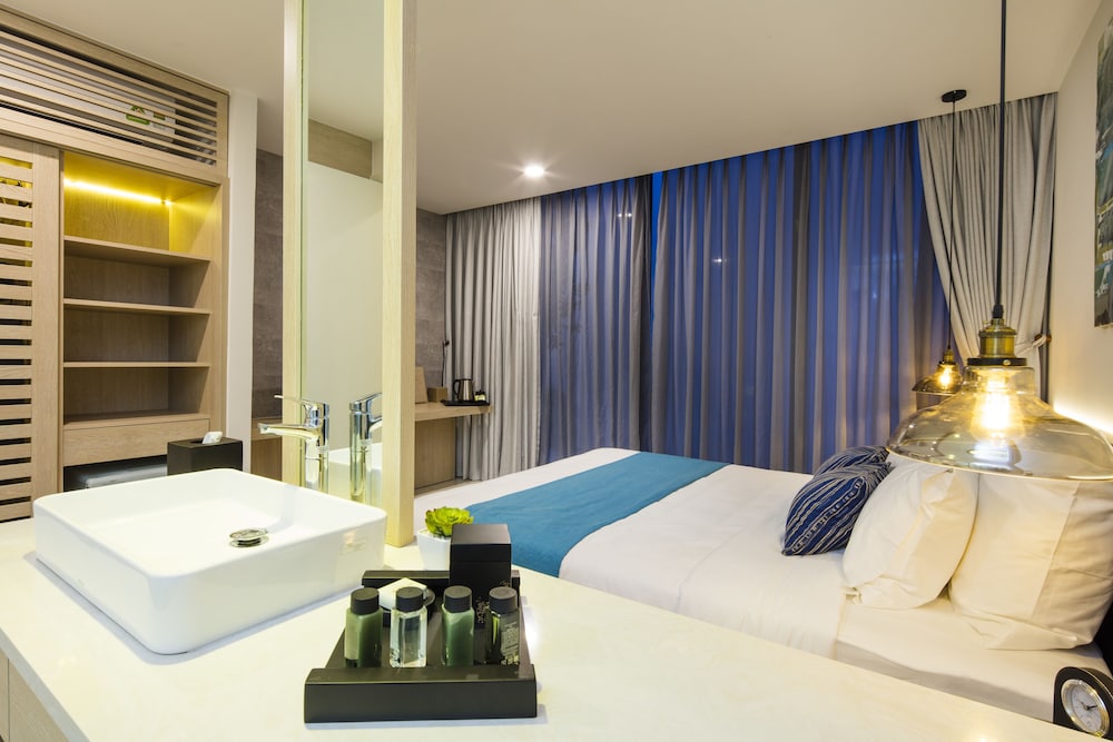 Oceanami Villas And Beach Club 34/67
