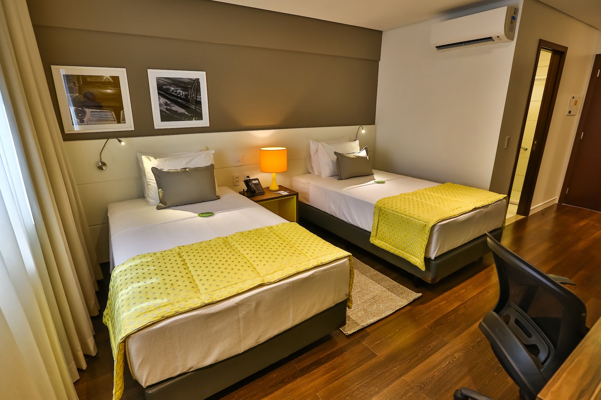SUPERIOR, TWIN BEDS