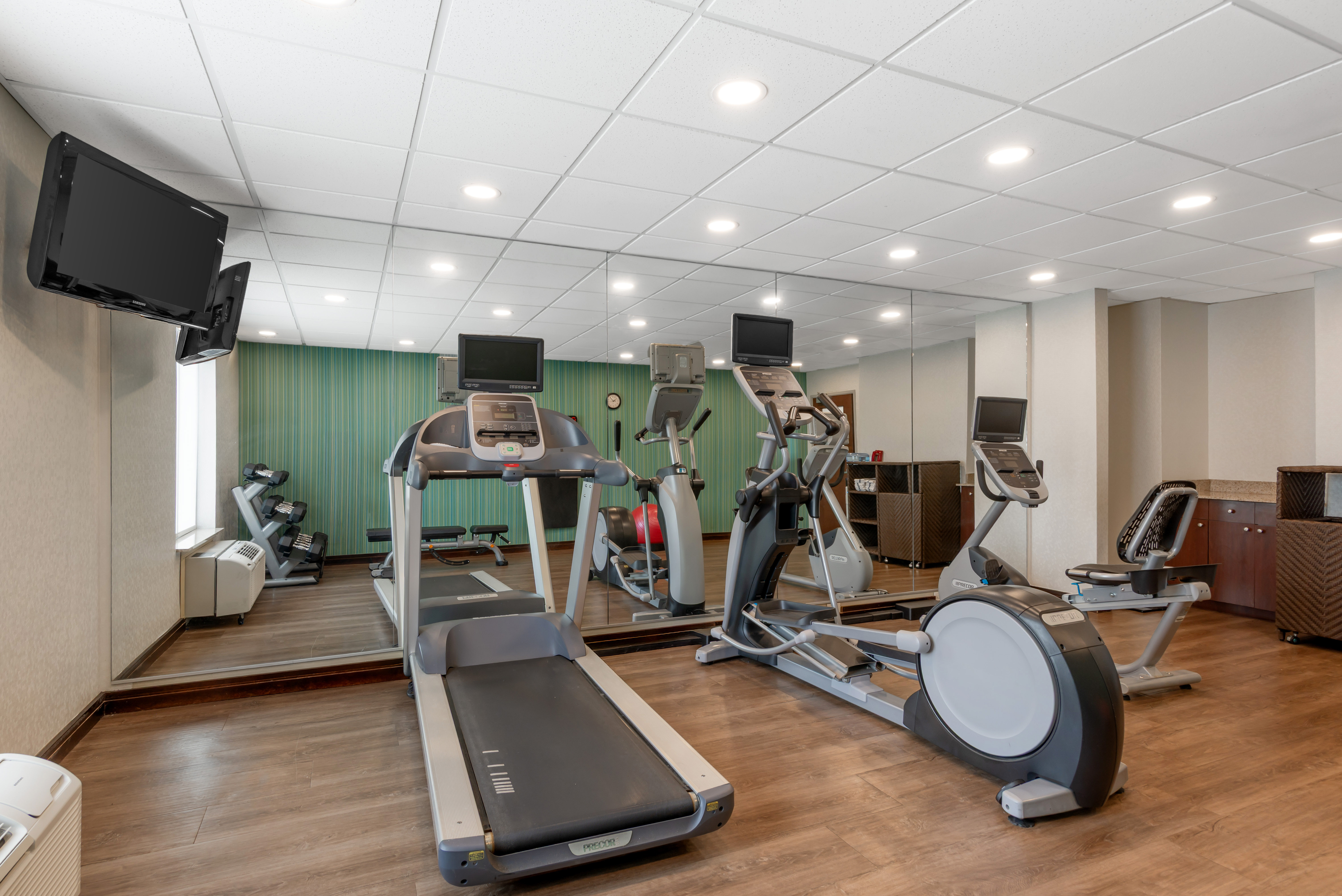 Holiday Inn Express Hotel & Suites Cordele North 48/79
