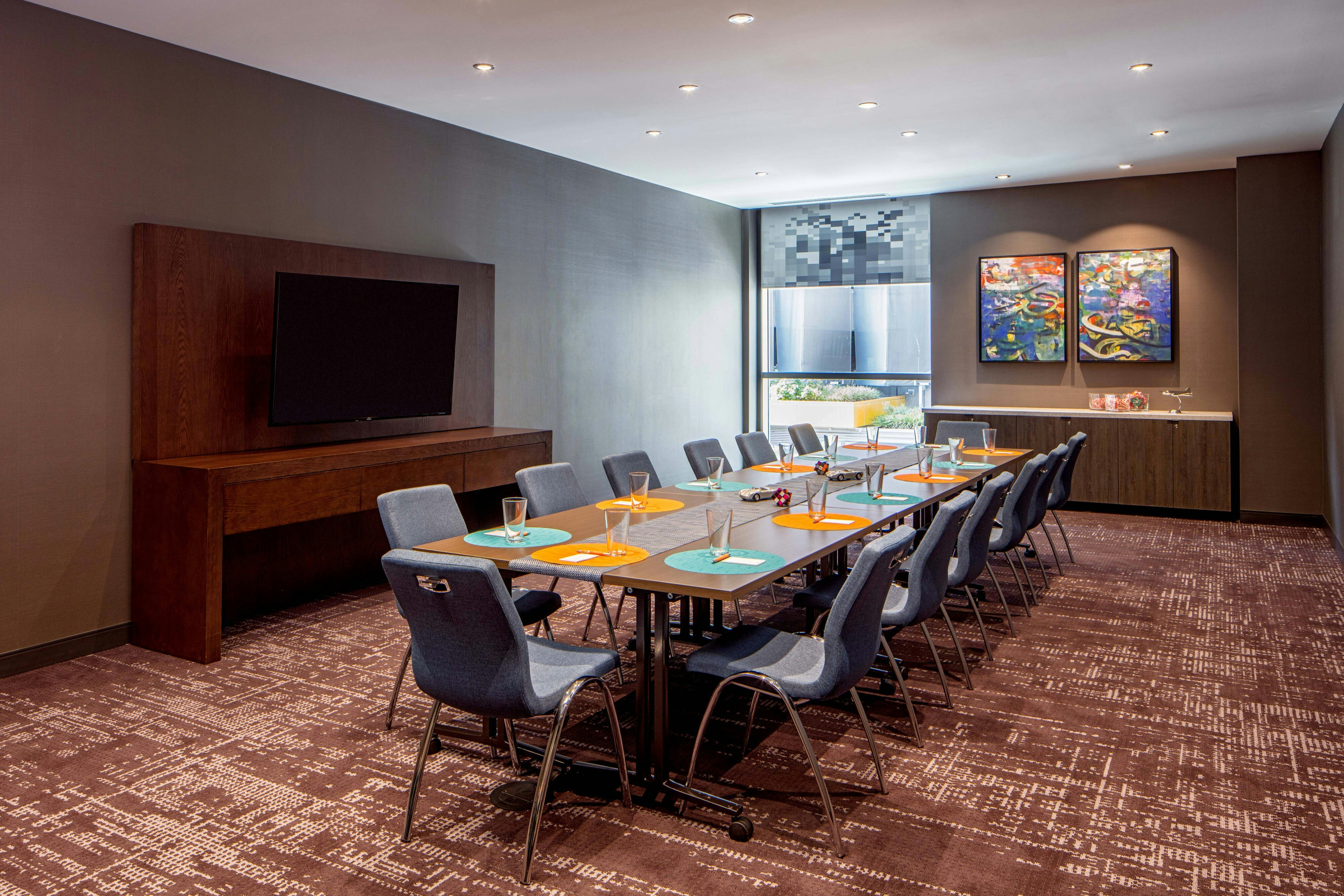 ALOFT PHILADELPHIA DOWNTOWN 31/36