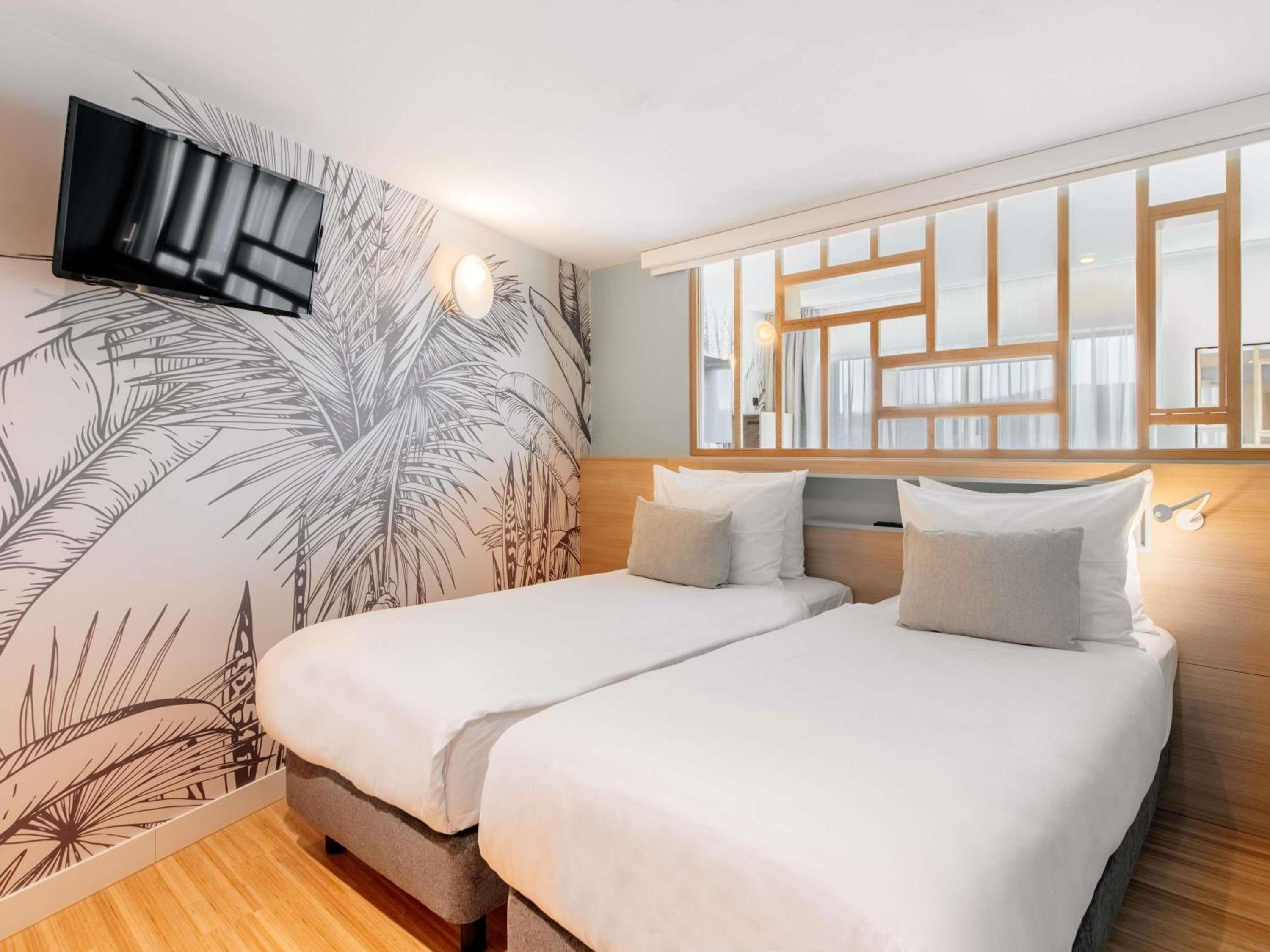 1 BEDROOM, APARTMENT