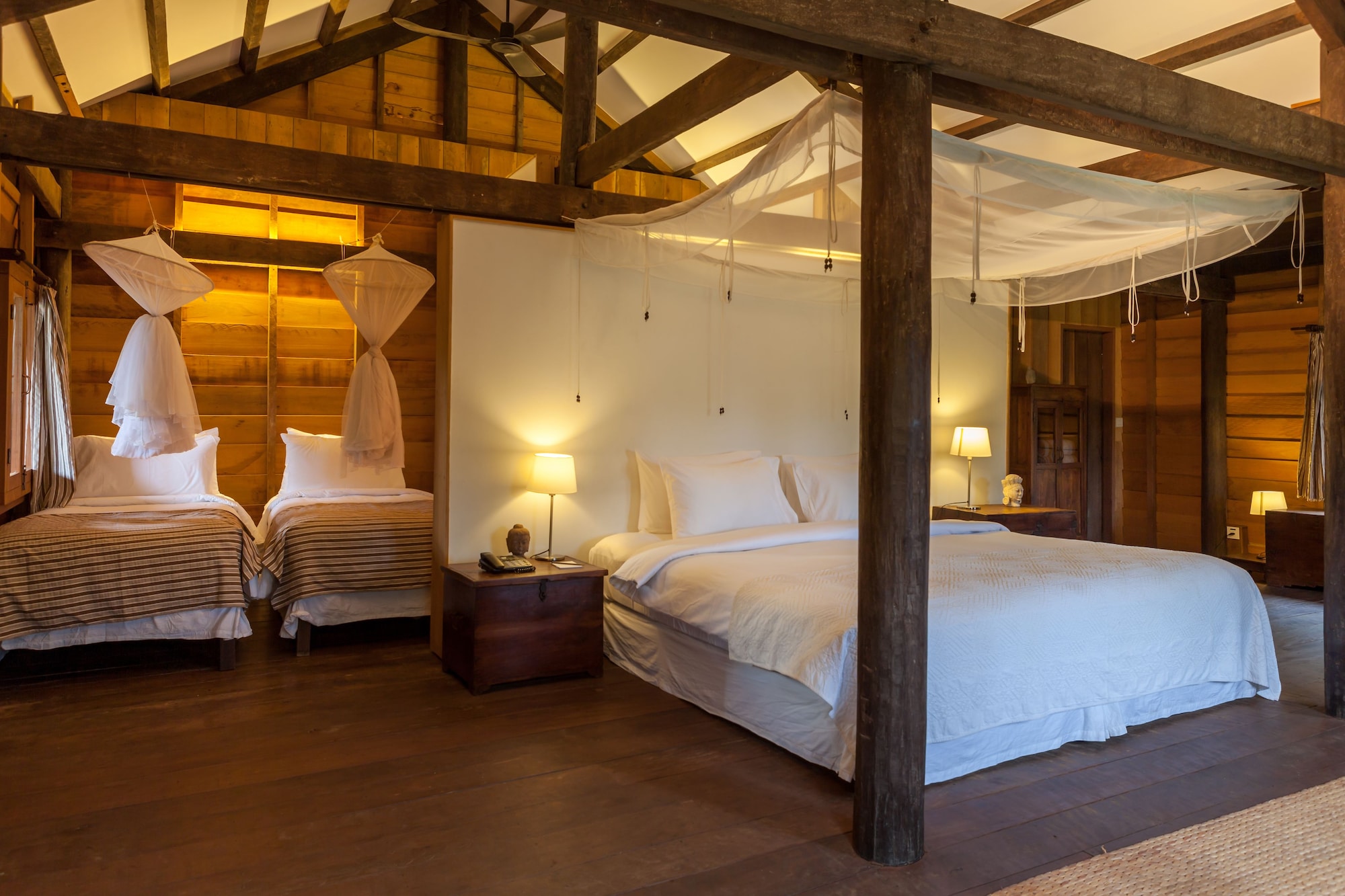 1 BEDROOM, LODGE, SUITE