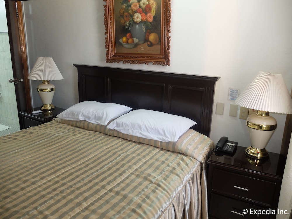 Orchid Inn Resort 23/57