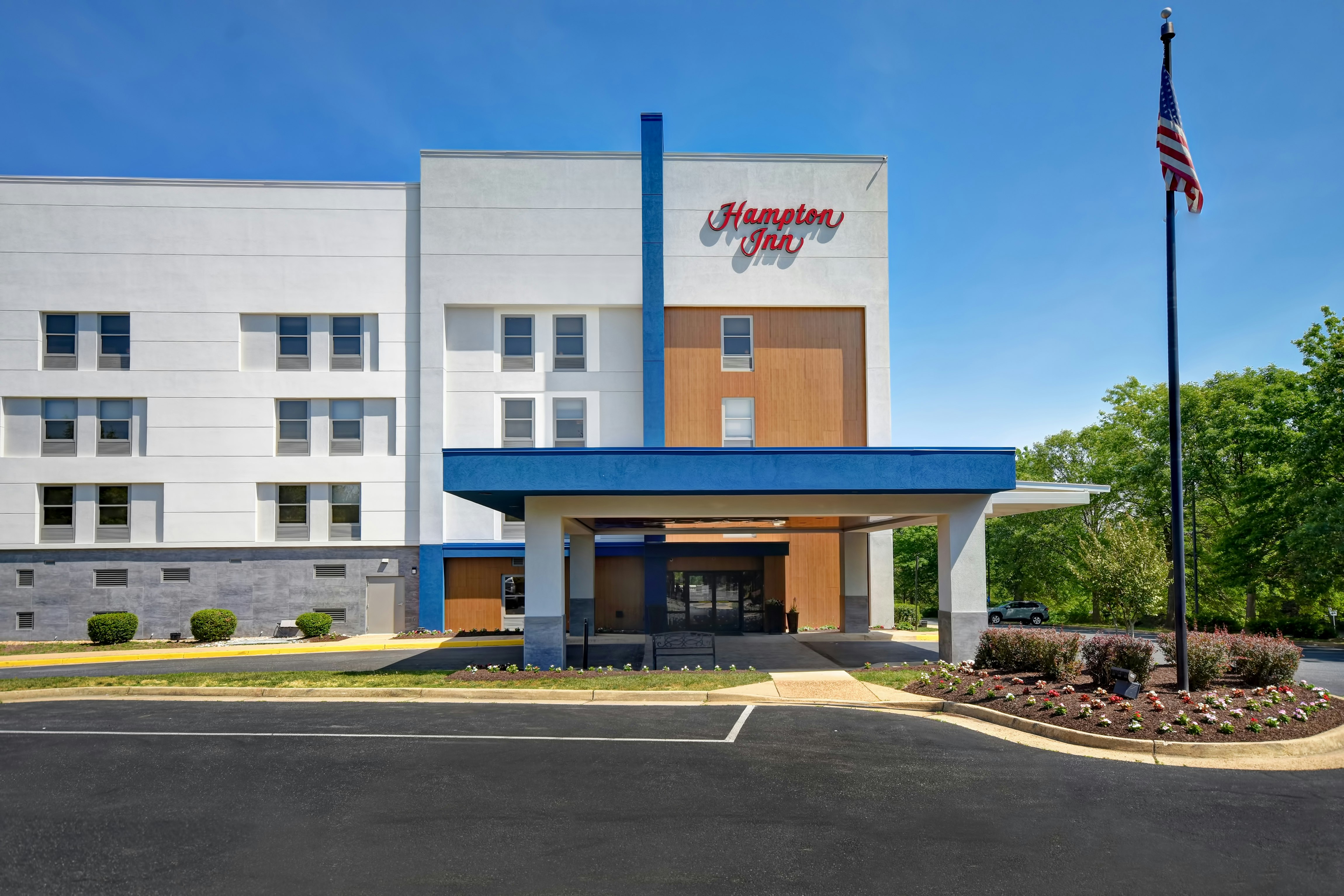 Hampton Inn Potomac Mills Woodbridge 52/53