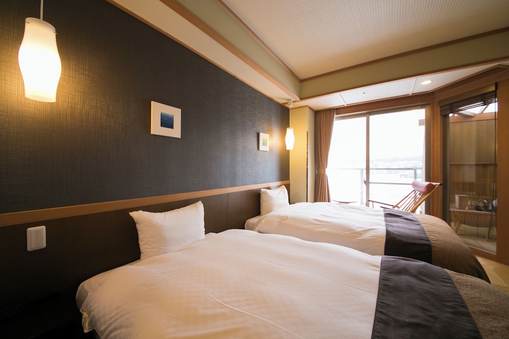 Japanese Western, Modern, Twin Beds, Outdoor Bath