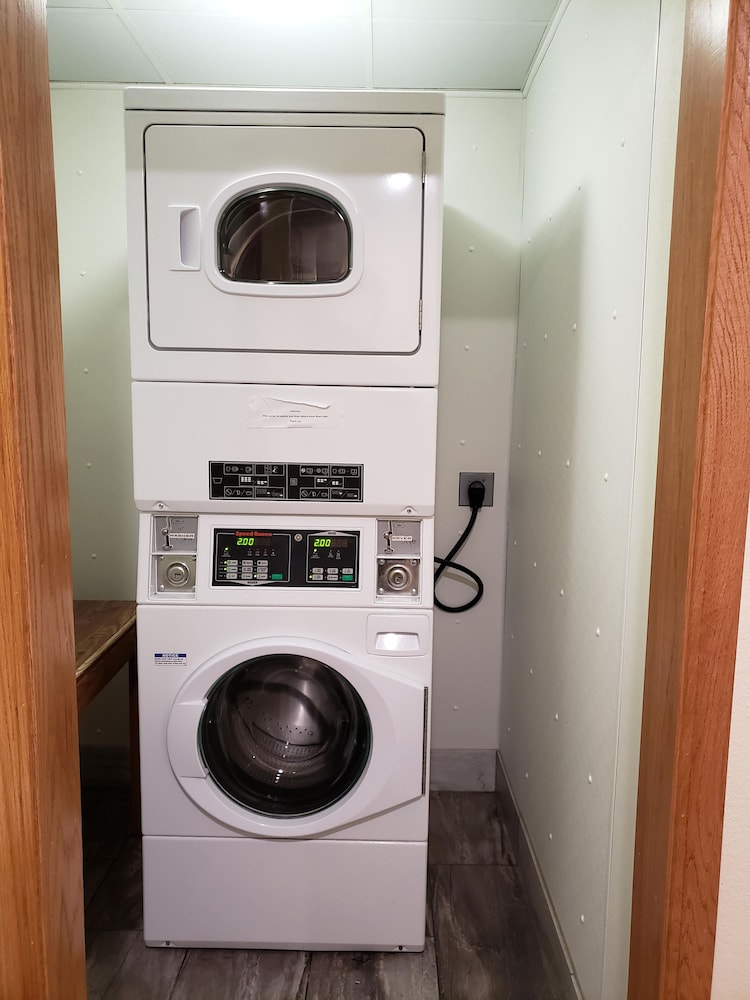 SureStay Plus by Best Western Grand Island 7/24