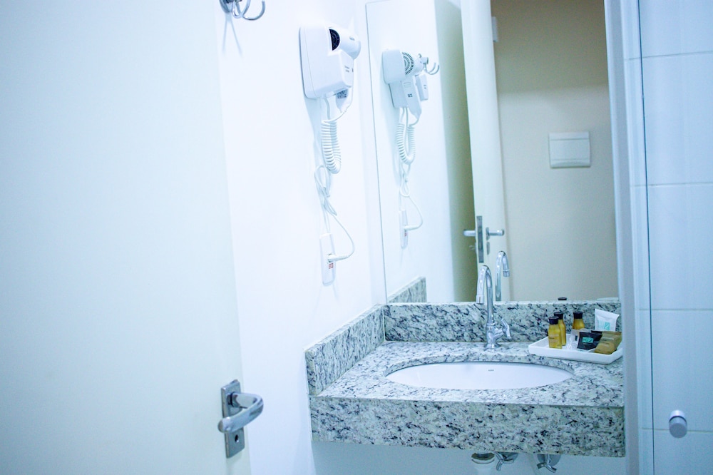 Hotel H2 Congonhas 62/62
