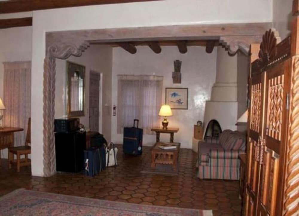 The Inn at the Delta 4/32