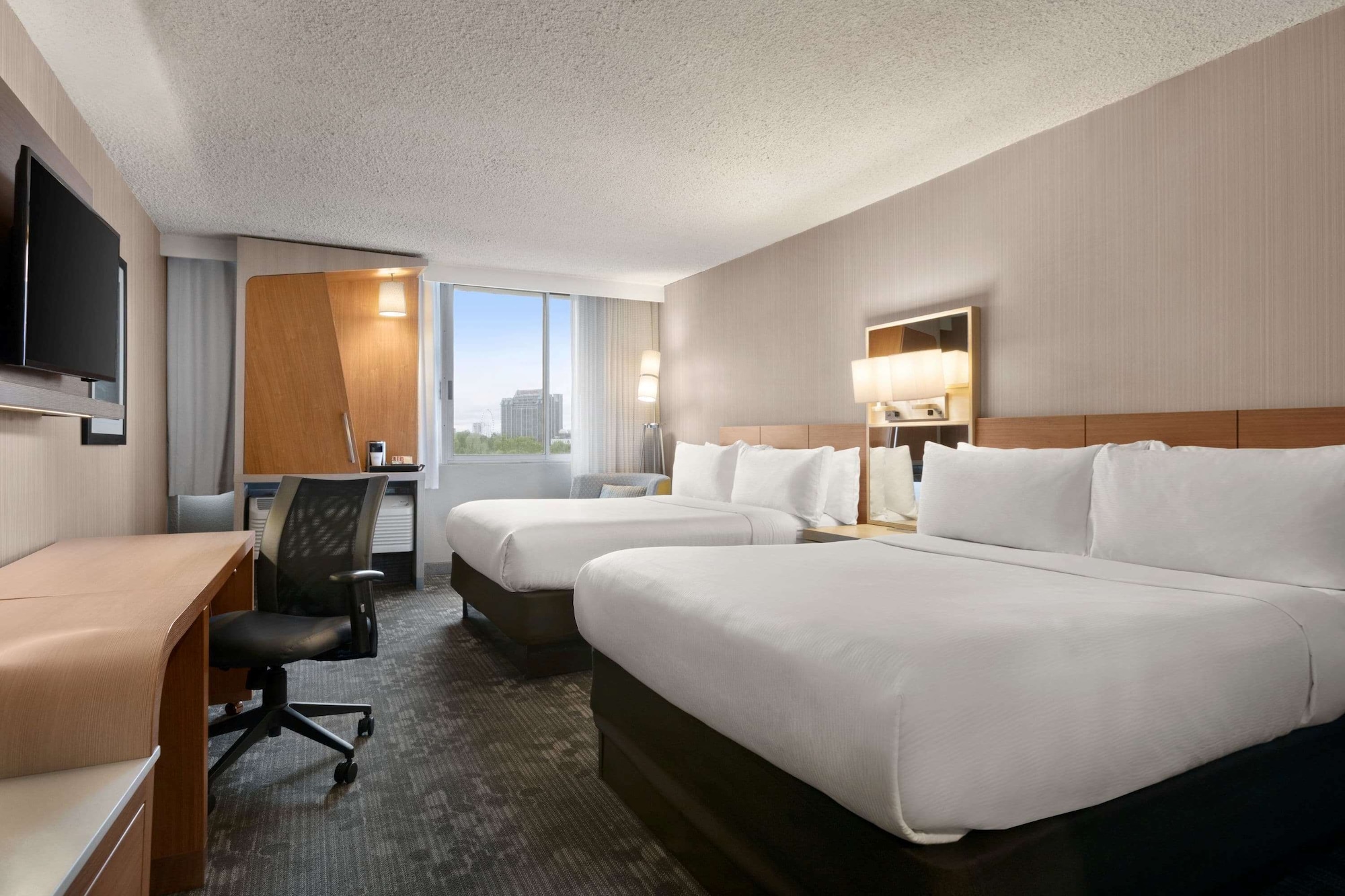 ROOM, 2 QUEEN BEDS, CASINO VIEW, CITY VIEW
