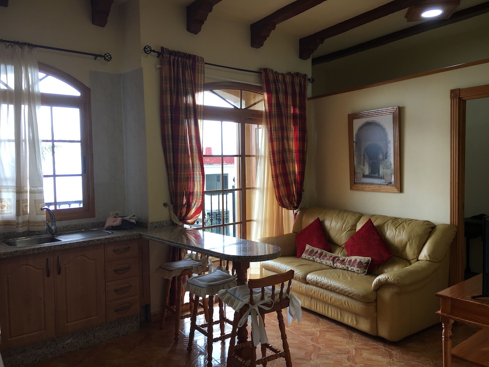 Apartmentos Estrella Del Norte 32/50