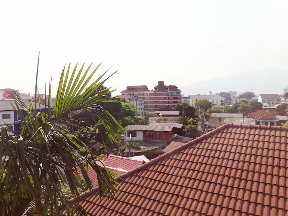 MANDALA HOUSE 63/68