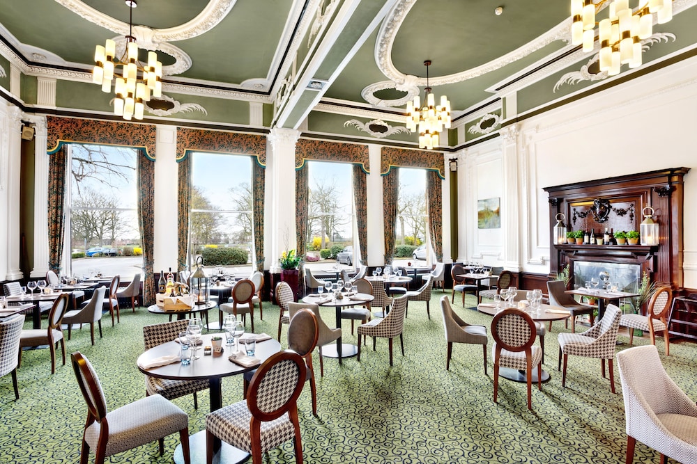 Cedar Court Hotel Harrogate 49/59