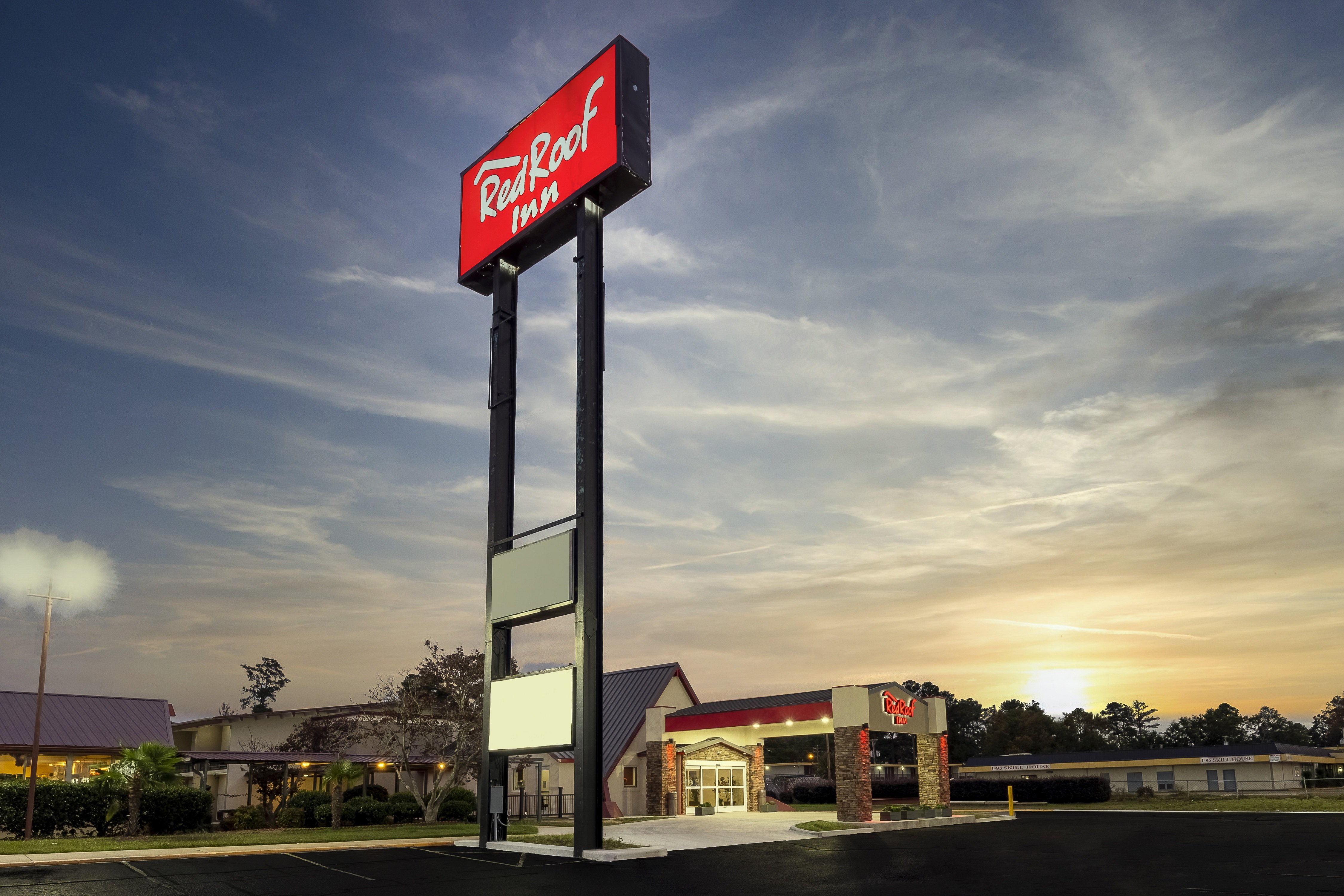 Red Roof Inn Lumberton 4/28