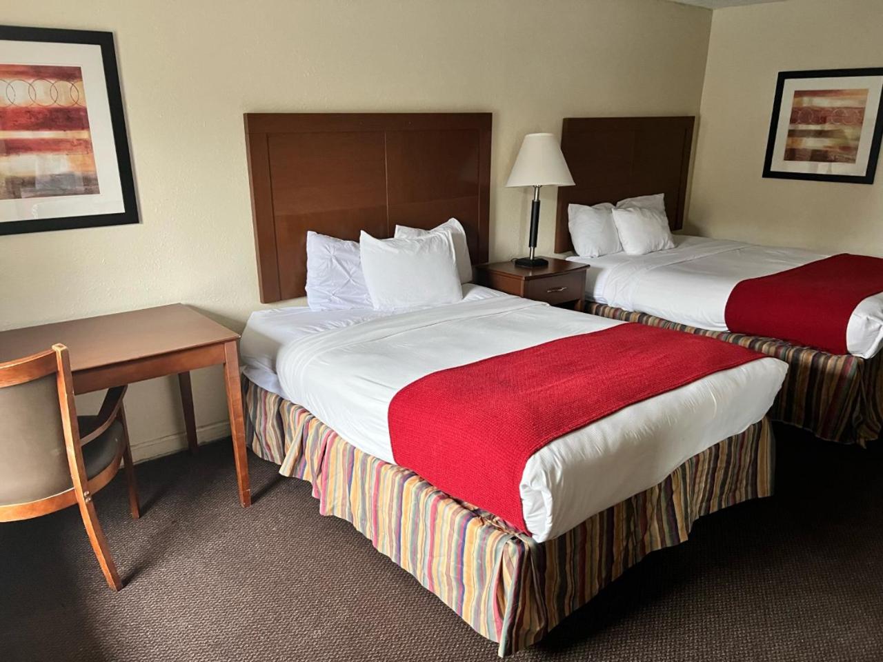 SUITE, 2 QUEEN BEDS