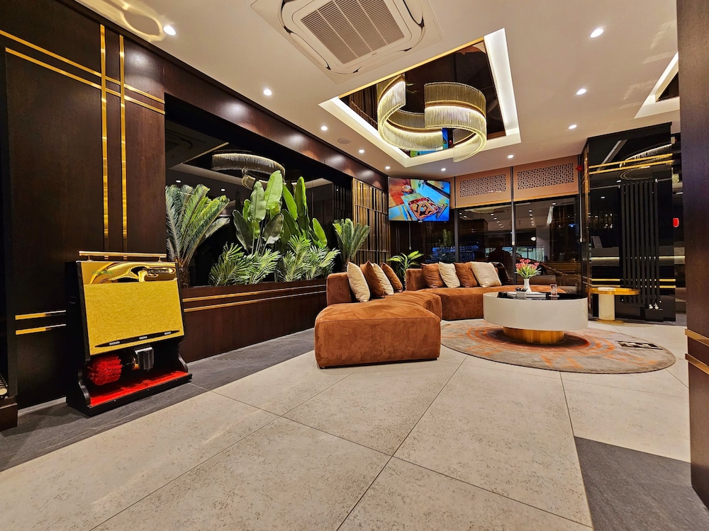 Asur Imperial Hotel 9/38