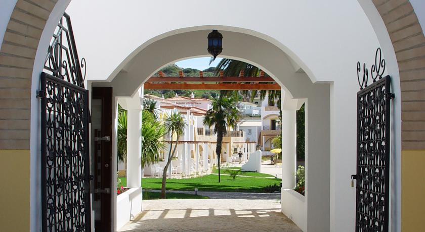 Luz Bay Hotel 31/37