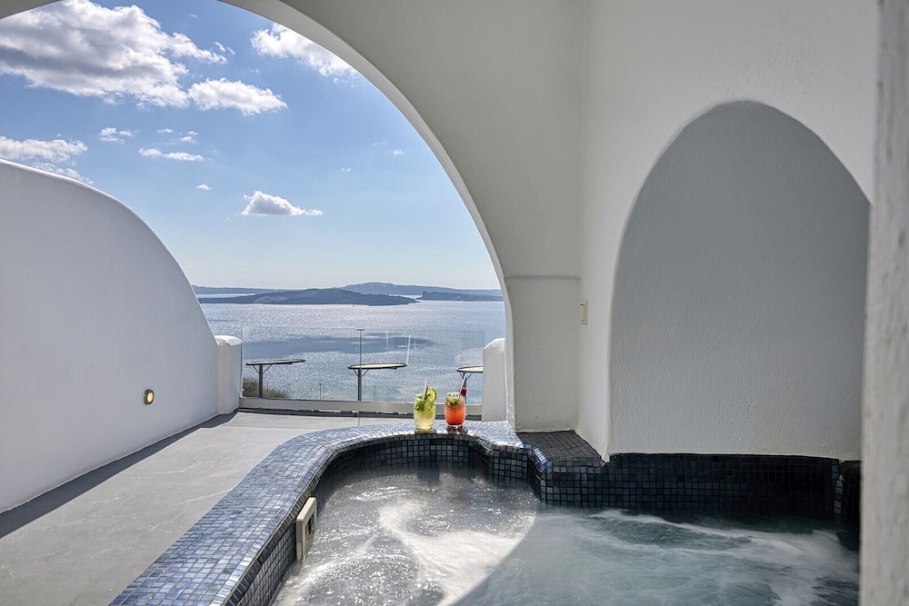 Oia Suites 20/50