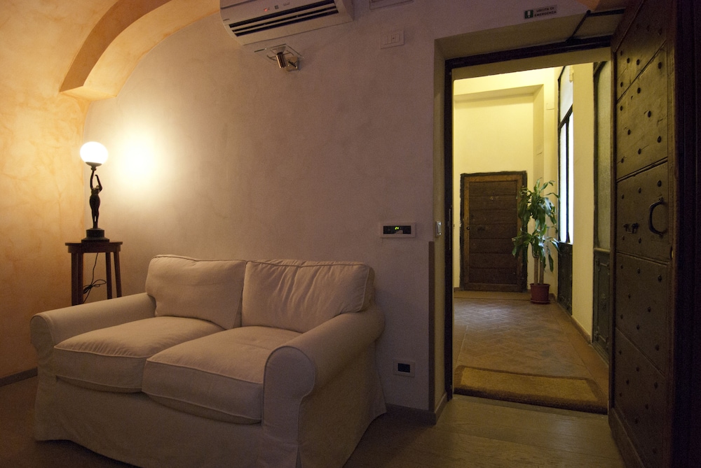 Relais Maddalena 24/50