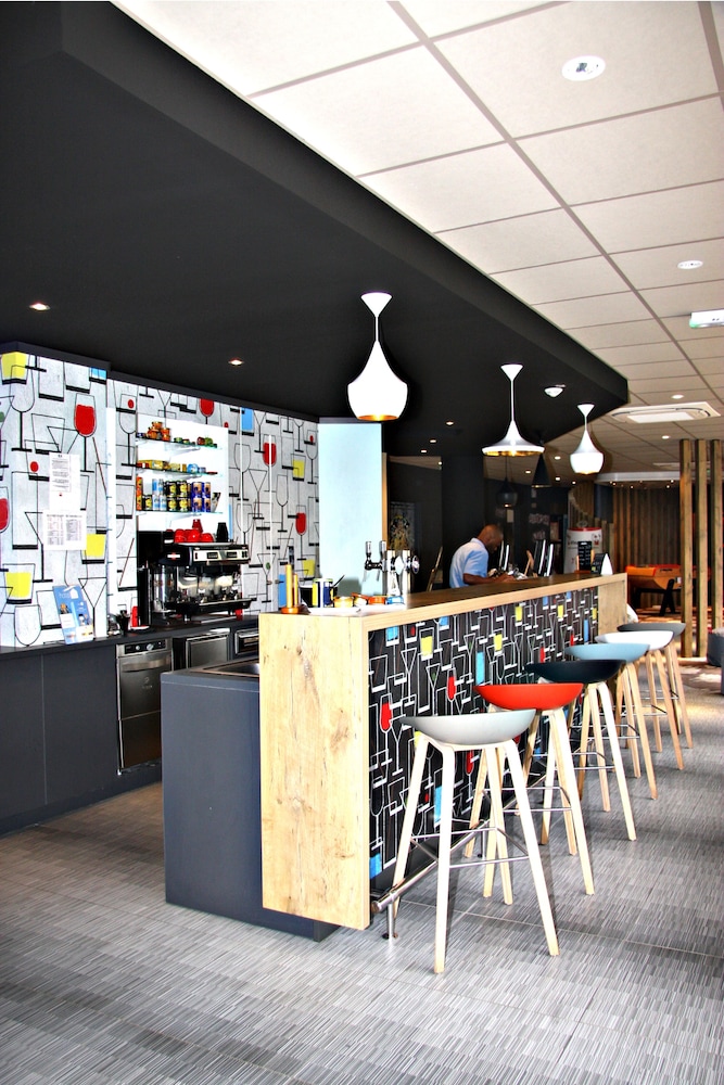 Ibis Toulouse Purpan 49/73