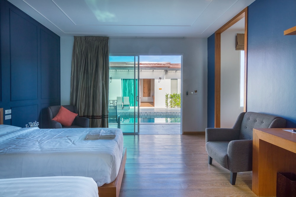Phuket La Siesta Pool Villa 11/48
