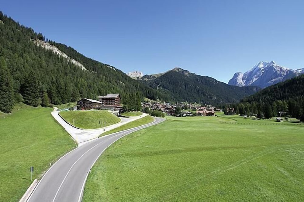 HOTEL IL CAMINETTO 40/44