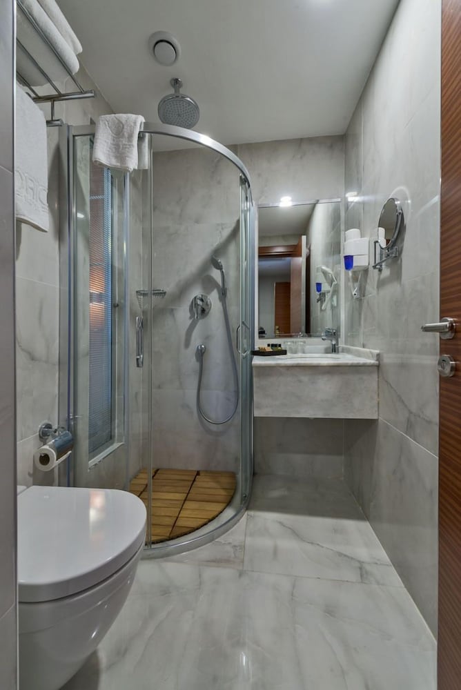 Glorious Hotel Istanbul 28/58