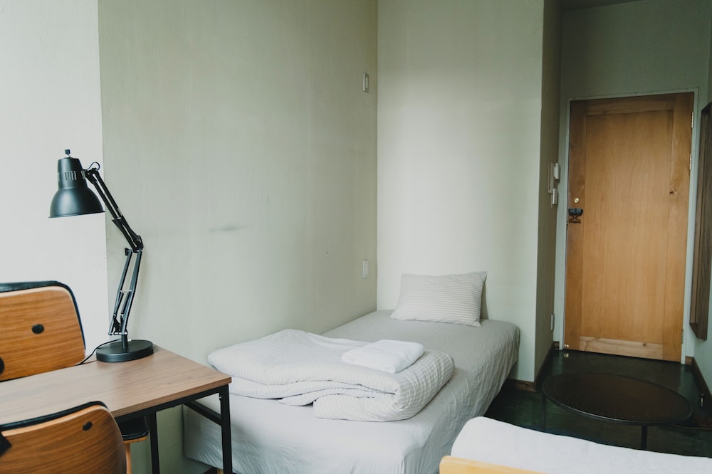 Business, Single, Single Bed