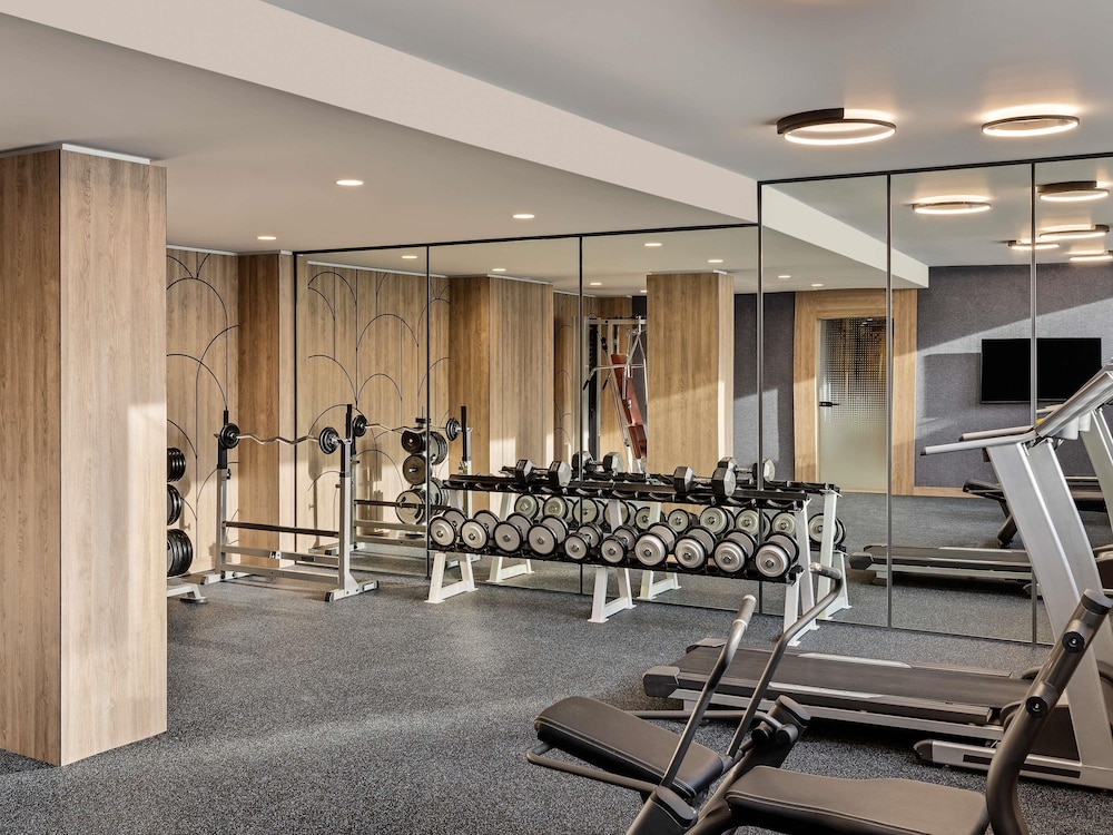 Mercure Sofia City 64/105