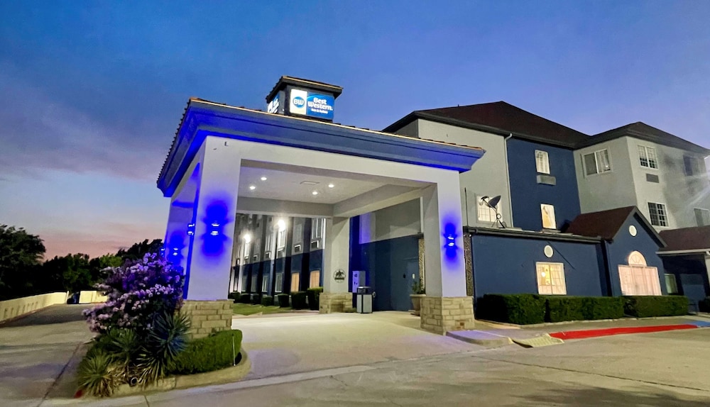 Best Western Roanoke Inn & Suites 1/23