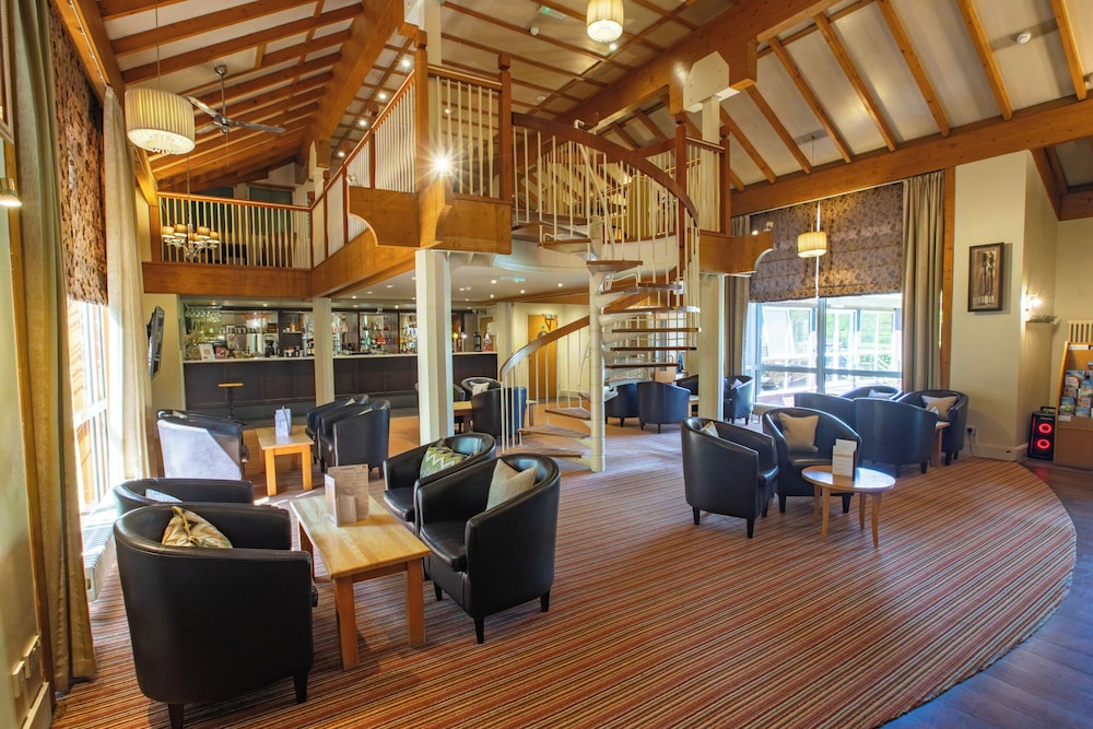 Marwell Hotel 40/60