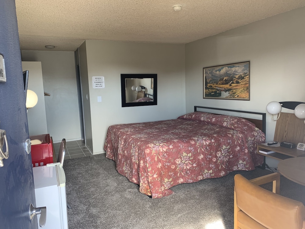 Best Motel 7/34