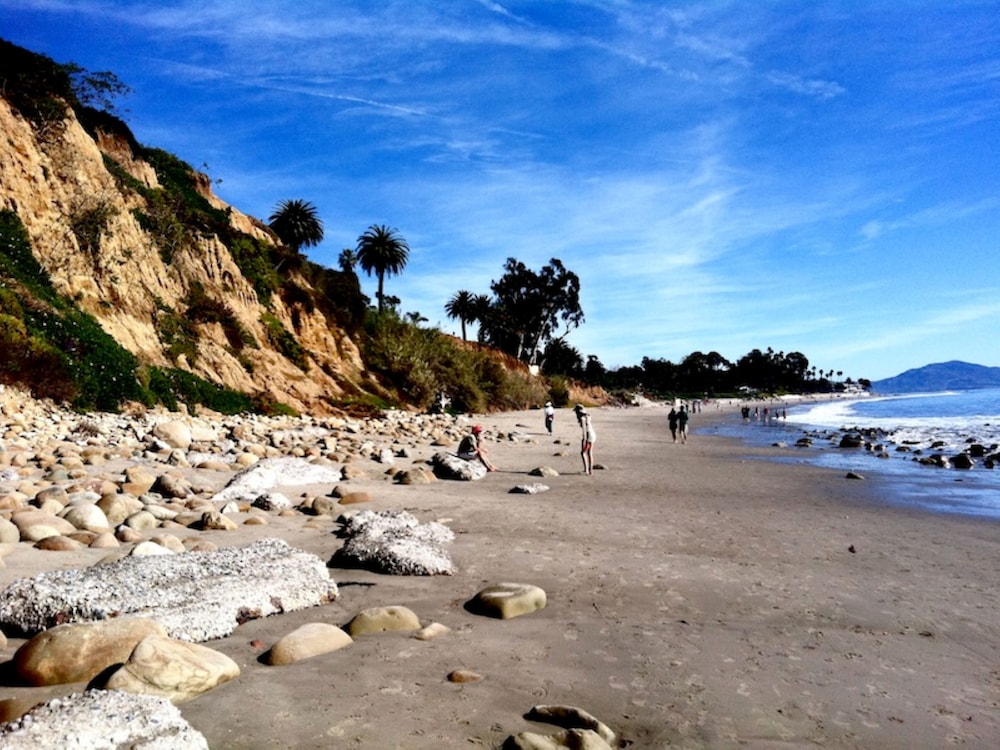 Coast Village Inn - Santa Barbara 48/60