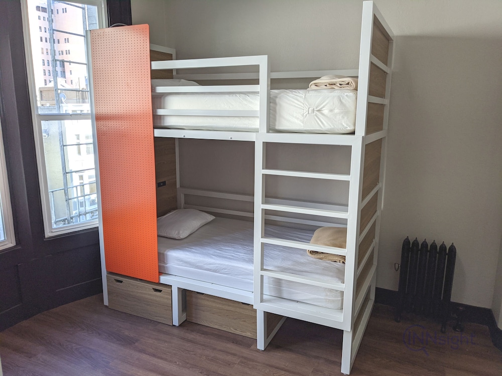 Amsterdam Hostel San Francisco 48/63