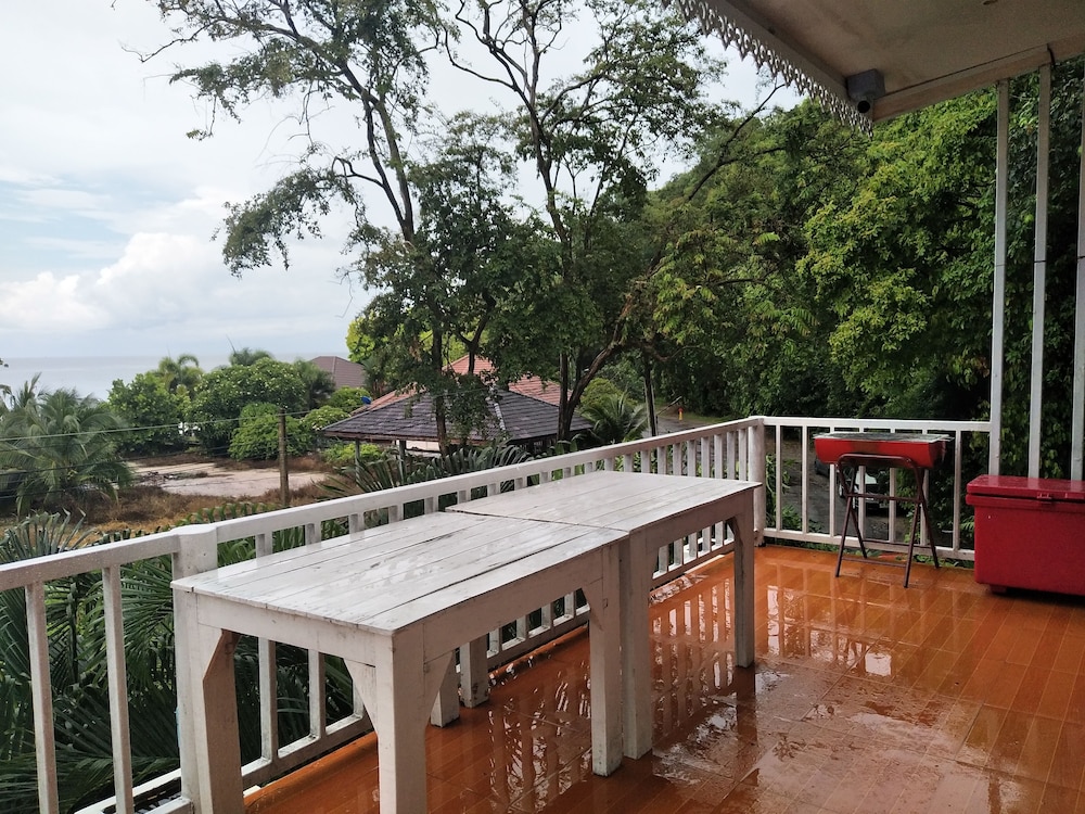 White House Mountian Beach Resort photo3