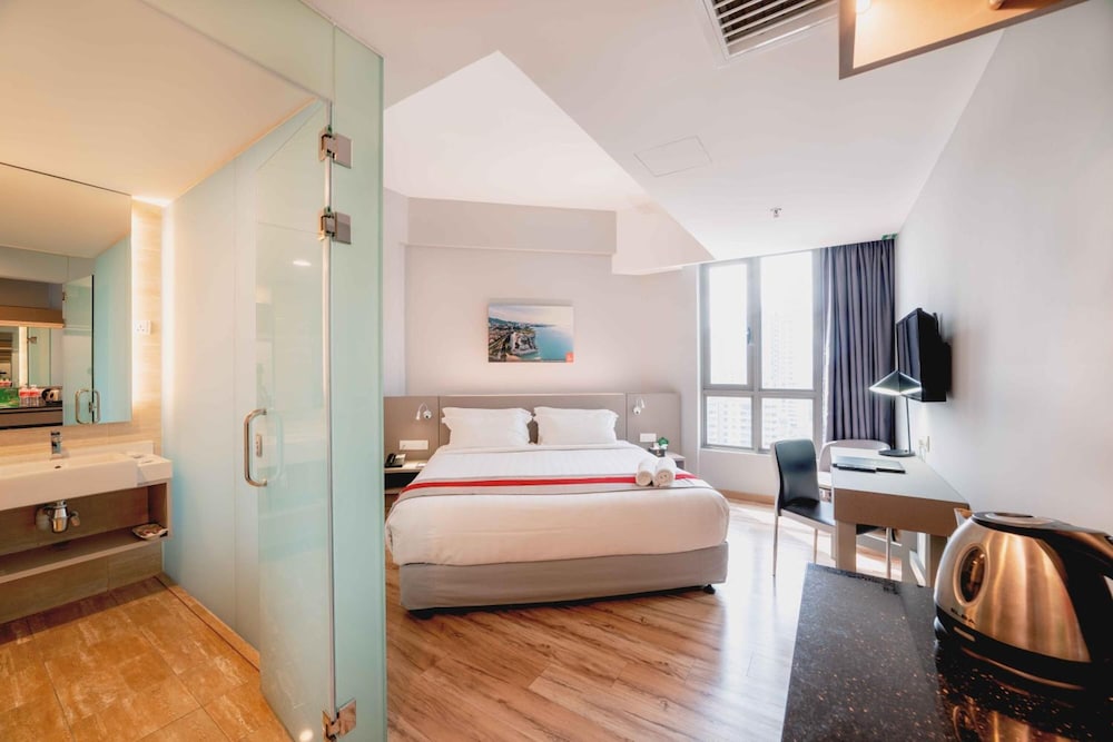 Mei Hotel Penang 24/48