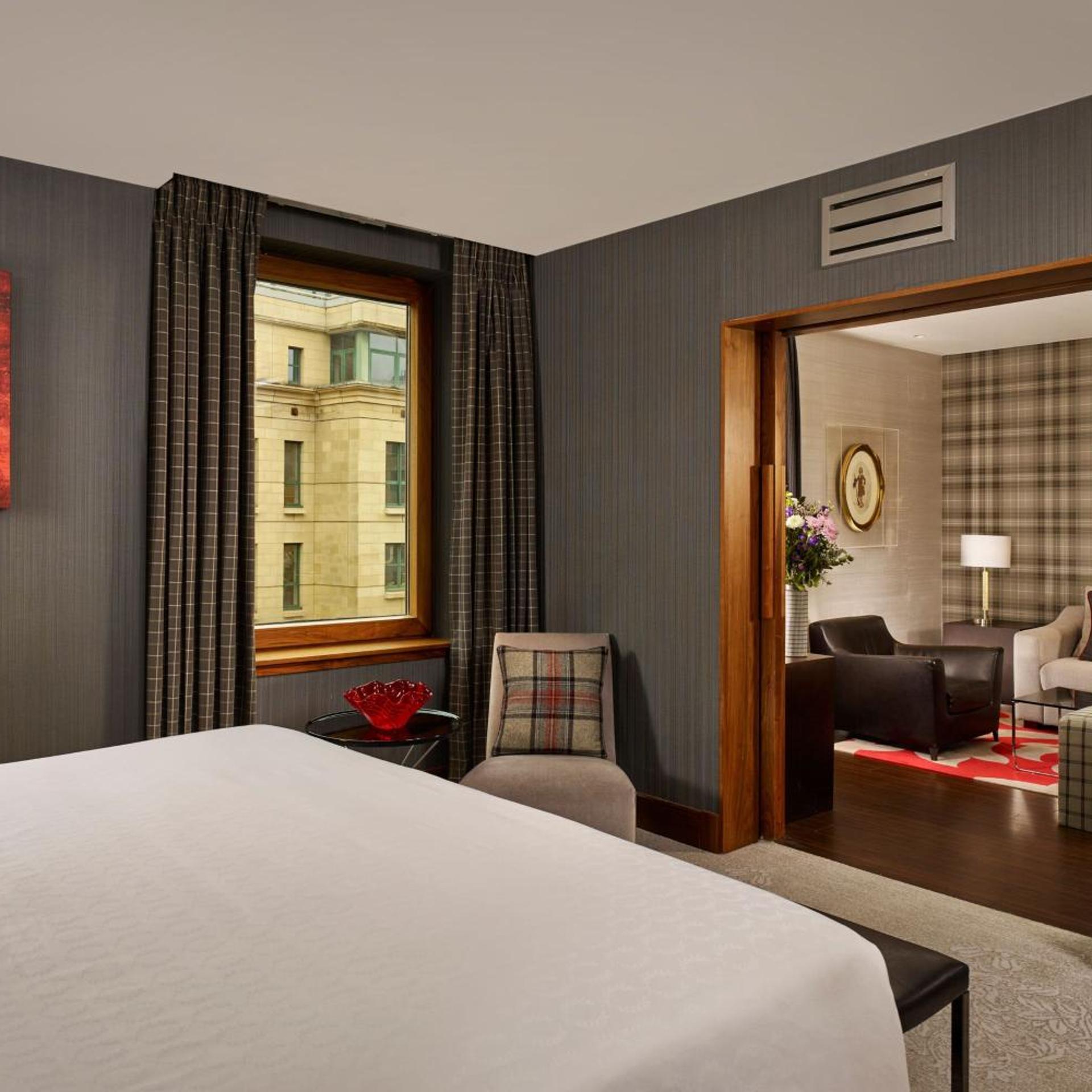 Sheraton, Spa, Suite, King Bed, Lounge Access