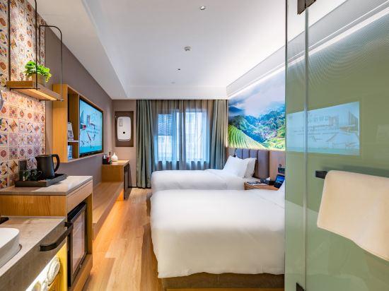 True Go Smart Selection Hotel (Beijing South Railway Station) 12/23
