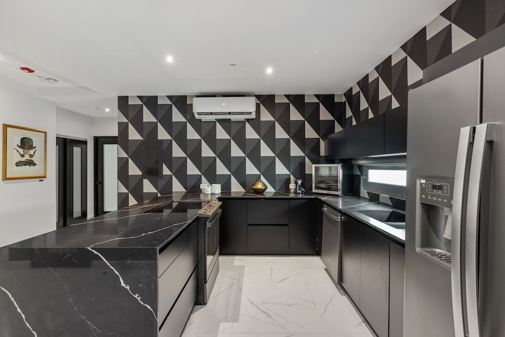 Don Rafa Boutique Hotel & Residences 33/50