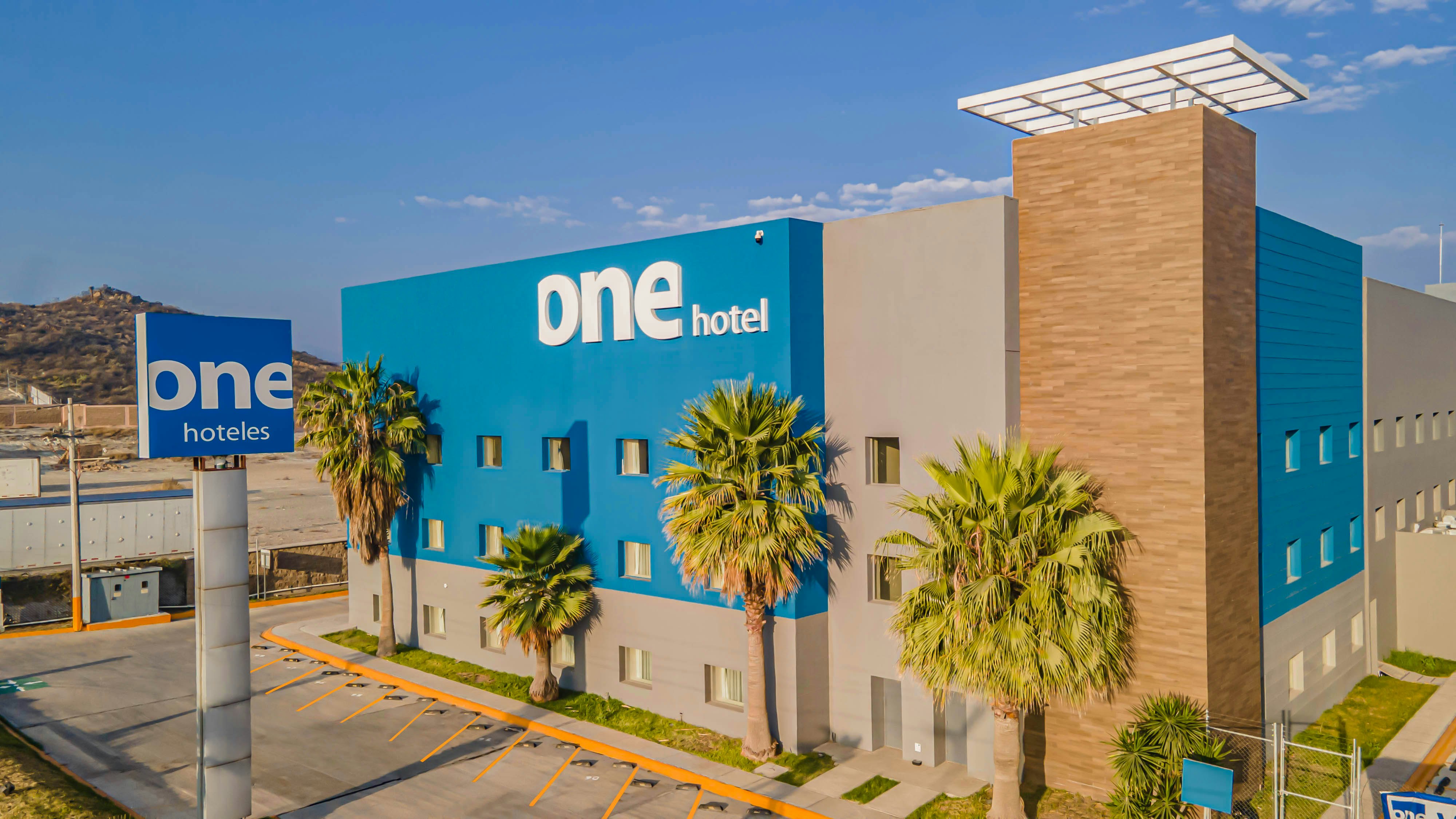 One Saltillo Aeropuerto 7/33