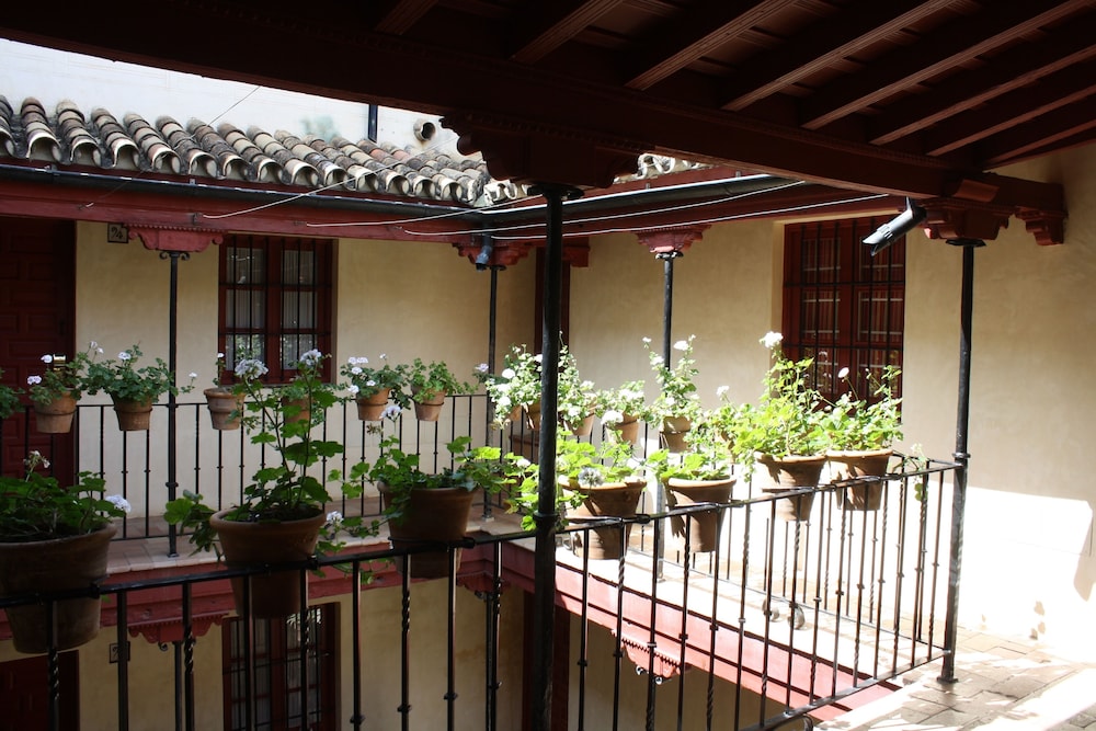 Las Casas De La Juderia Sevilla in SEVILLE