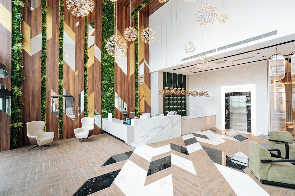 Empula Hotel & Residences 11/50